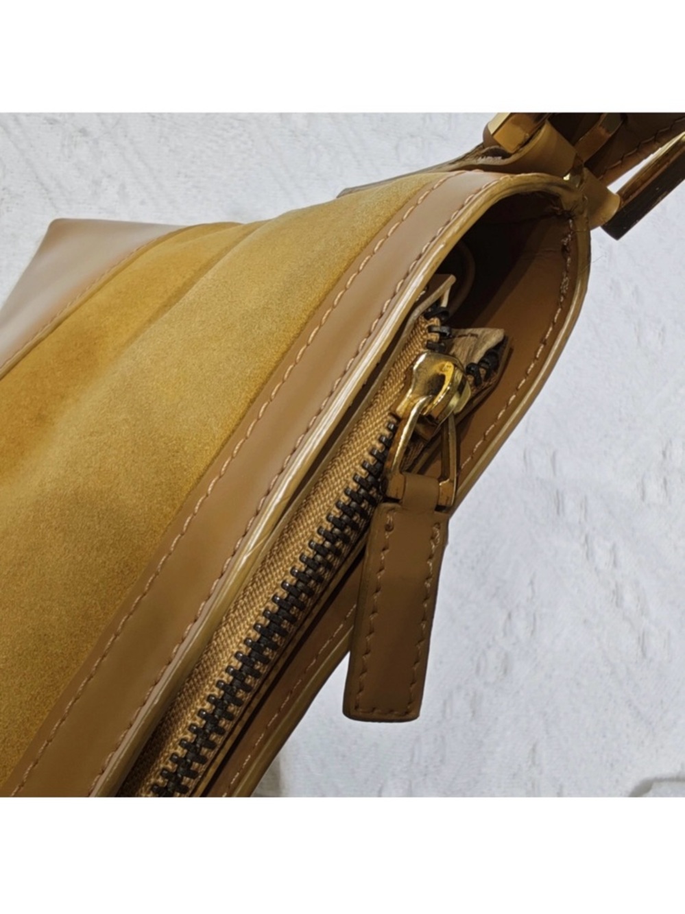 Salvatore Ferragamo Suede Leather Handbag Shoulder Bag Authentic - Picture 3 of 11